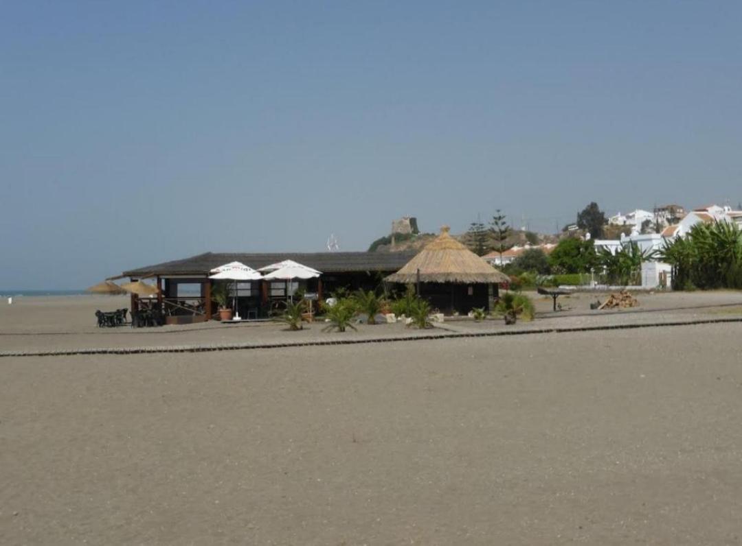 Chalet Playa Y Solarium Relax Villa Benajarafe Exterior photo